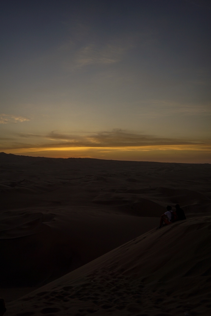 Sunset nel deserto del Peru